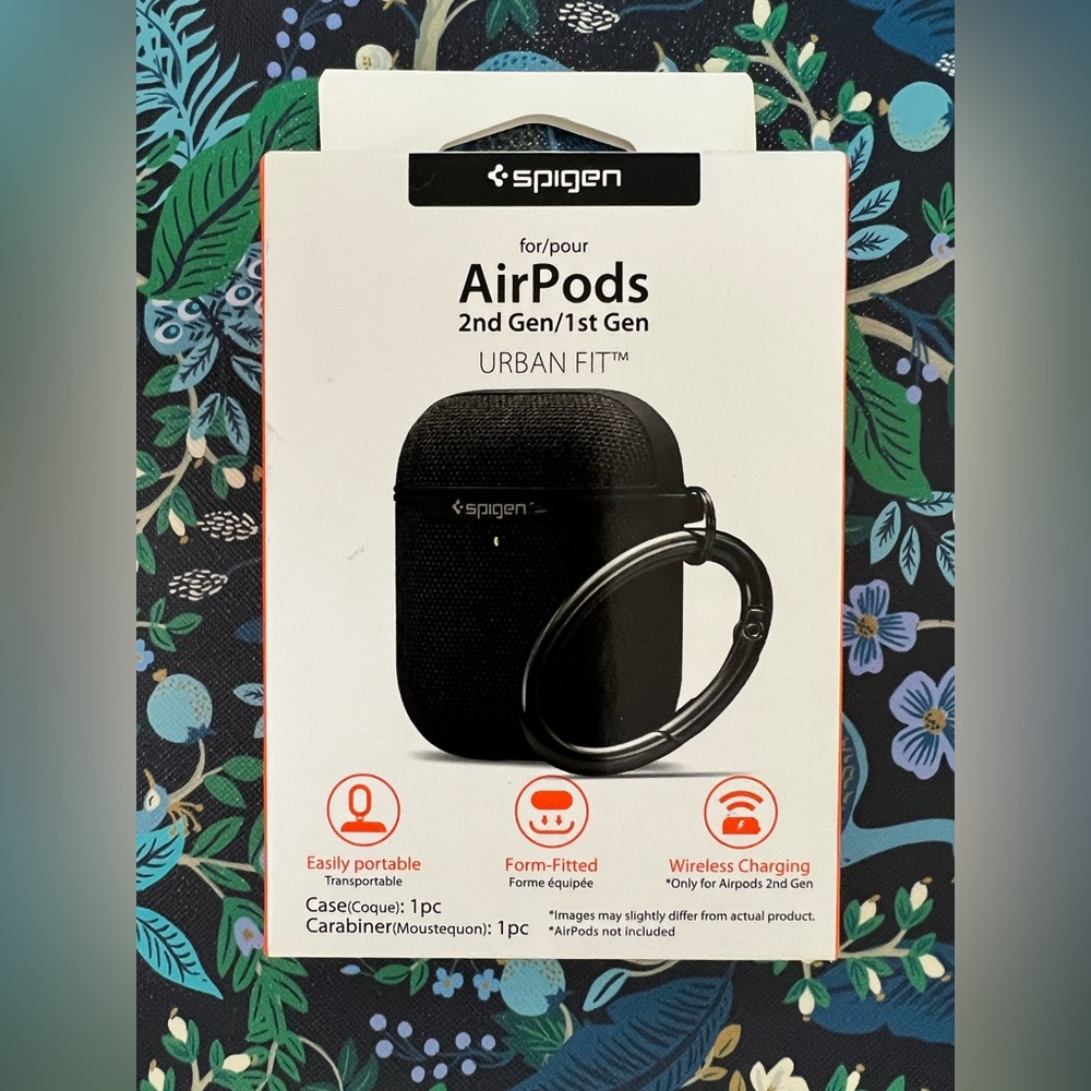 Spigen Urban Fit Black AirPods Case with Carabiner